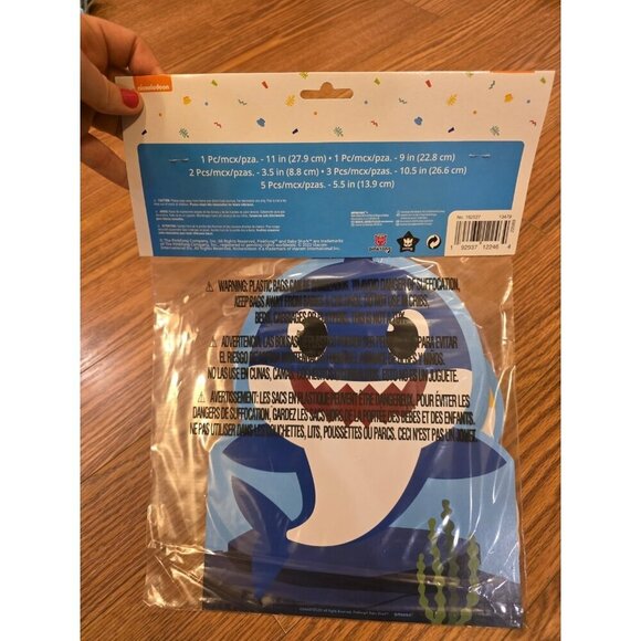 Baby Shark-Themed Party Decorations 12 Cutouts 16 Plates‎ Birthday Pinkfong NEW - Picture 3 of 7